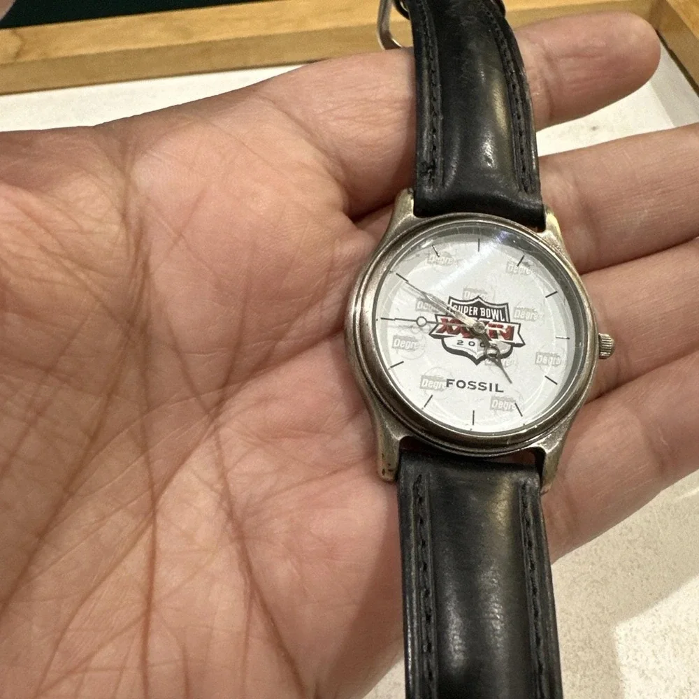 Working Vtg Fossil Super Bowl XXXIV Mens Watch 2000 Limited Edition 33mm Fit 7.5